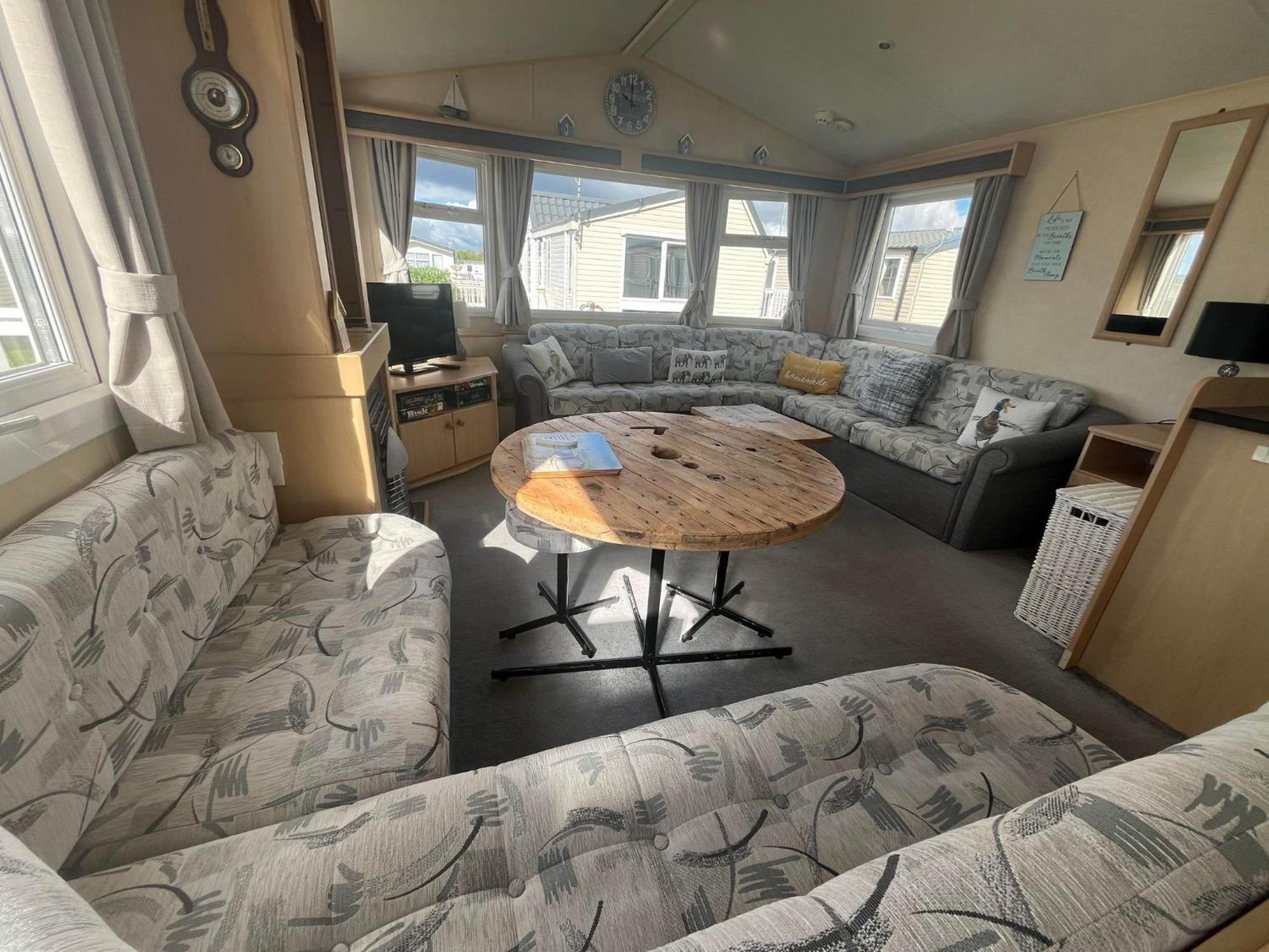 Вилла Grouse 54, Scratby - California Cliffs, Parkdean, Sleeps 6, Pet Friendly, Bed Linen, Towels And Wi-Fi Included Экстерьер фото